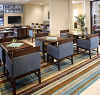 Hawthorn Suites by Wyndham Wheeling at the Highlands - Accommodation Dallas