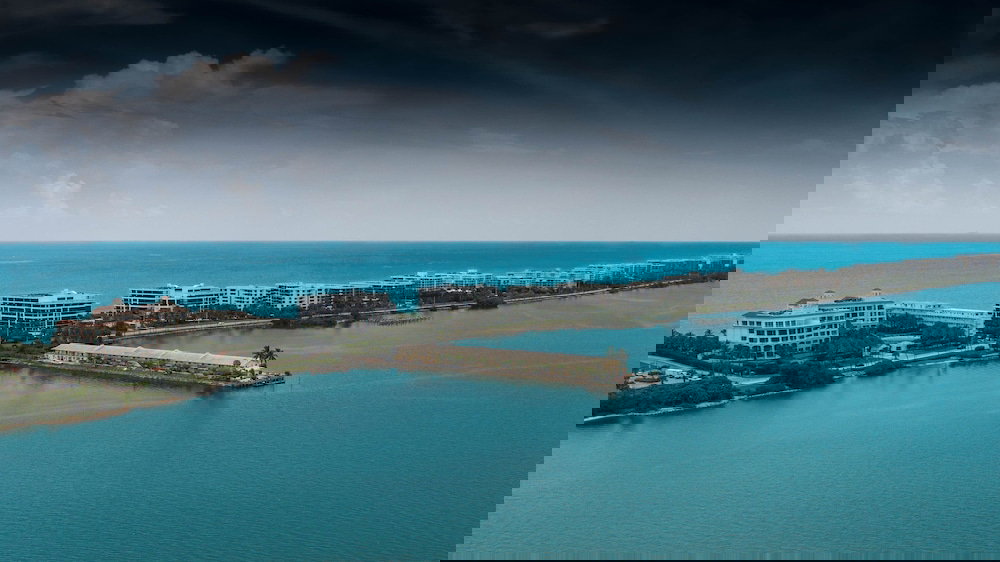 Palm Beach Waterfront Suites - thumb 0