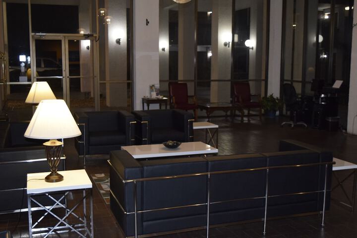 The Landmark Inn - thumb 2