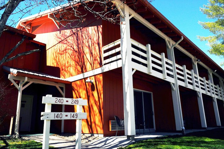 Brown County Inn - thumb 4