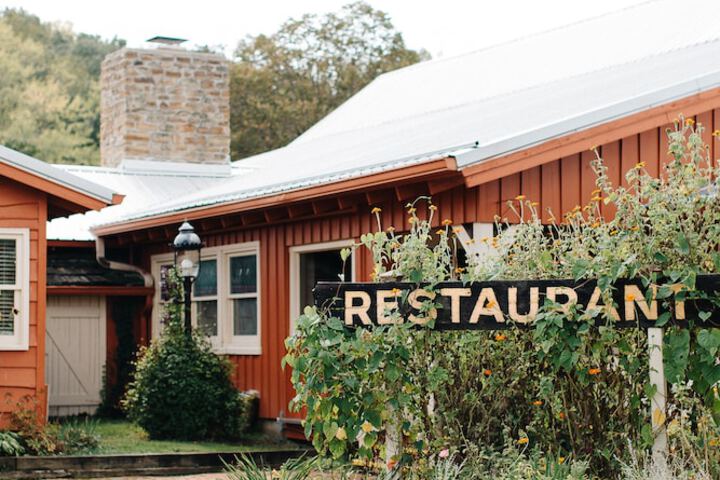 Brown County Inn - thumb 2