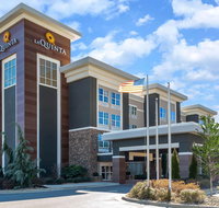 La Quinta Inn & Suites by Wyndham Forsyth - Accommodation Dallas