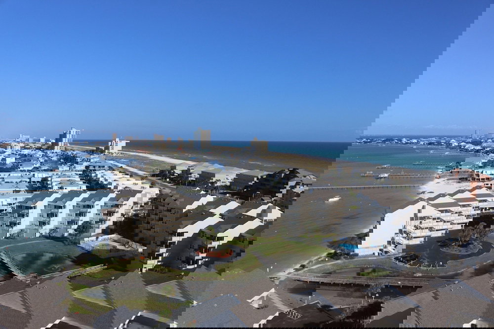 Tristan Towers By Surfside VR - thumb 1