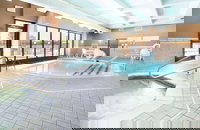 Drury Inn  Suites Birmingham Lakeshore Drive