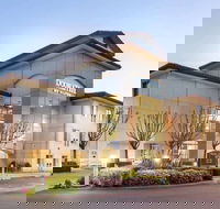 DoubleTree by Hilton Ontario Airport - Accommodation Dallas