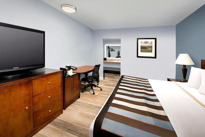 Ivy City Hotel - thumb 6