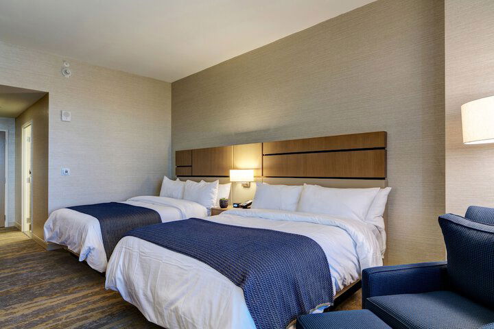 JB Duke Hotel - thumb 4