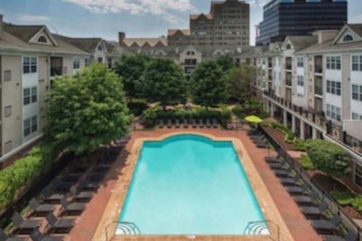 Global Luxury Suites At Broad Street - thumb 0