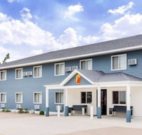 Super 8 by Wyndham Platteville - Accommodation Dallas