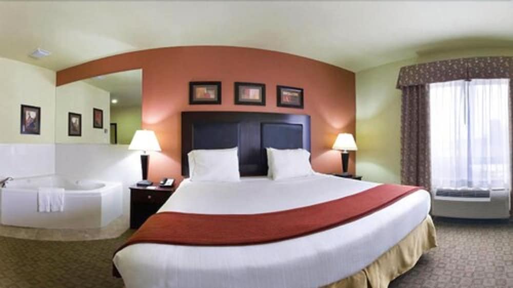 Holiday Inn Express & Suites Alexandria, An IHG Hotel - thumb 5