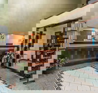 Super 8 by Wyndham Piedmont Greenville Area - Accommodation Dallas