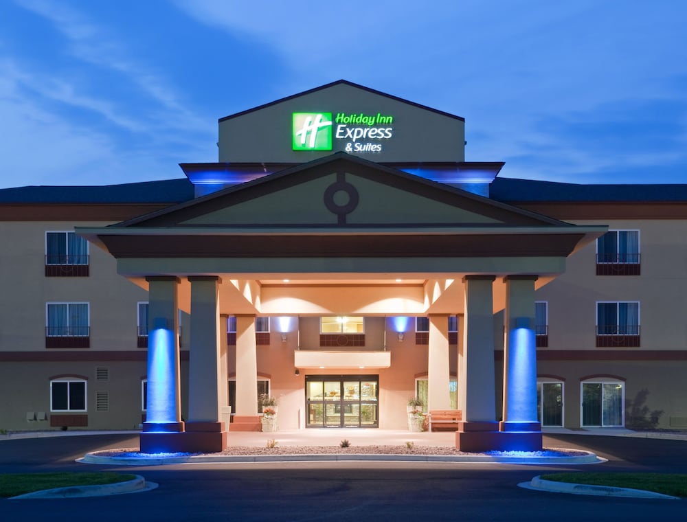 Holiday Inn Express & Suites Antigo, An IHG Hotel - thumb 0