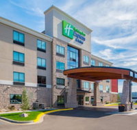 Holiday Inn Express Hotel  Suites Bismarck an IHG Hotel - Accommodation Dallas
