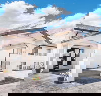 Super 8 by Wyndham Belle Fourche SD - Accommodation Dallas