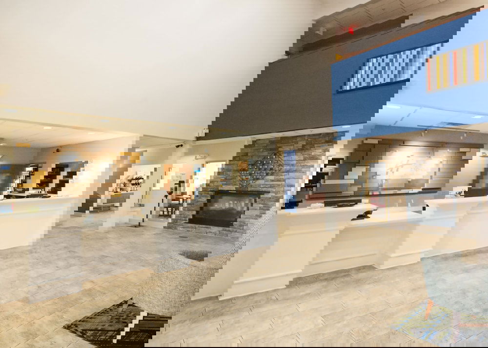 Holiday Inn Express & Suites Waukegan, An IHG Hotel - thumb 3