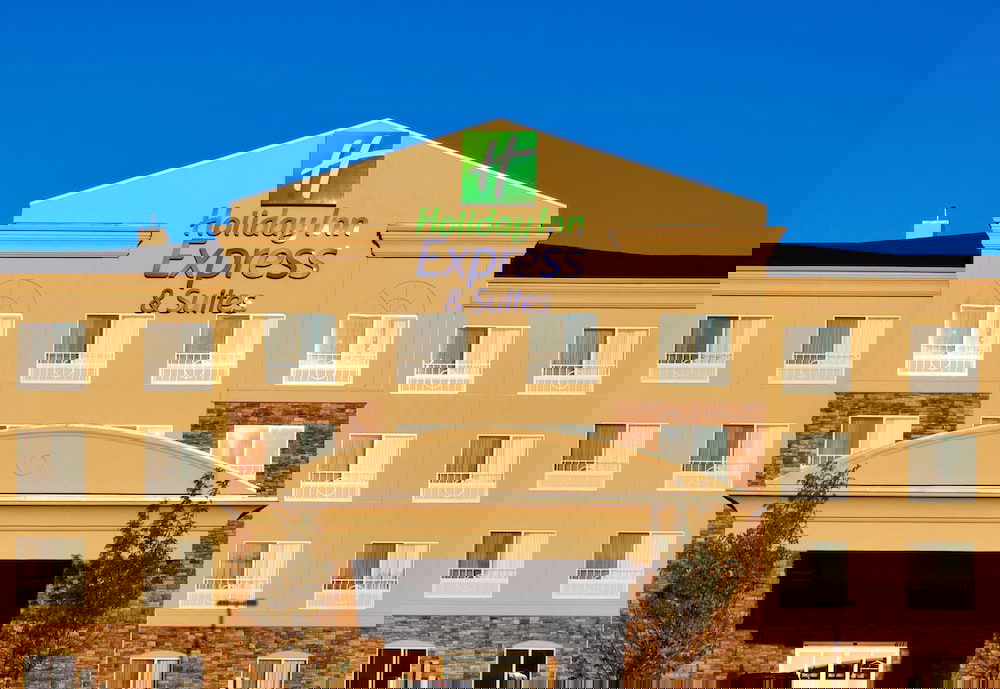 Holiday Inn Express & Suites Waukegan, An IHG Hotel - thumb 0