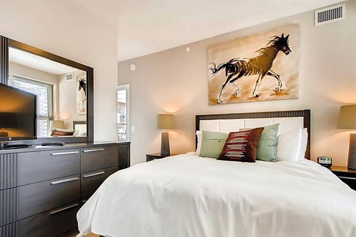 Global Luxury Suites Near Canyon Lakes - thumb 5