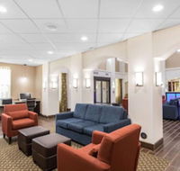 Comfort Inn  Suites - Accommodation Dallas