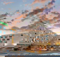 La Quinta Inn  Suites by Wyndham Salisbury - Accommodation Dallas