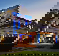 Holiday Inn Express Hotel  Suites Lawton-Fort Sill an IHG Hotel - Accommodation Dallas