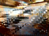 Apebblebeachrivercabin