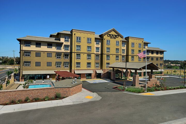 Oxford Suites Paso Robles - thumb 1