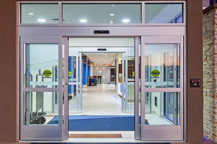 Holiday Inn Express & Suites Tulsa Northeast - Owasso, An IHG Hotel - thumb 5