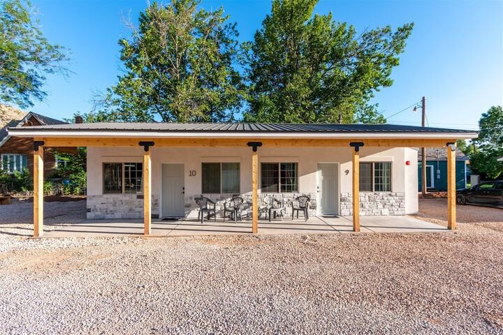 Hurricane Hideaway Lodging - thumb 7