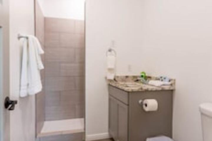 Hurricane Hideaway Lodging - thumb 1