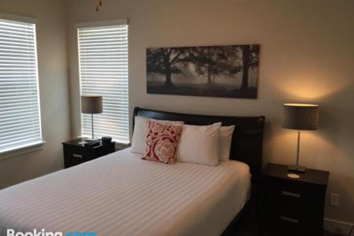 Cresthaven - thumb 0