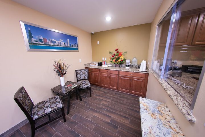 Garey Motel - thumb 3