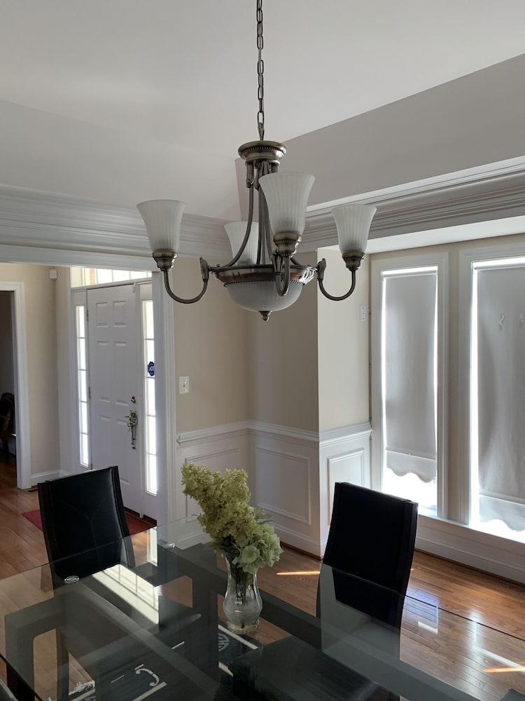 The Lovely Family Home - thumb 2