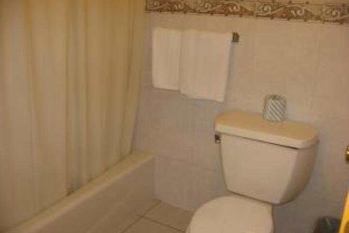 West View Motel - thumb 2