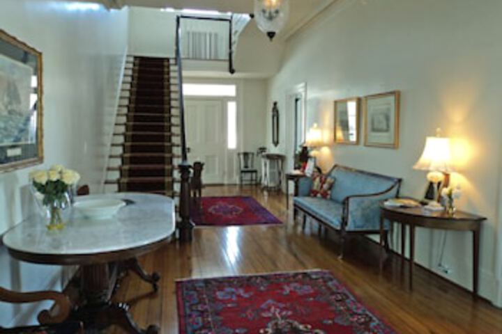 The Essex Inn - thumb 1