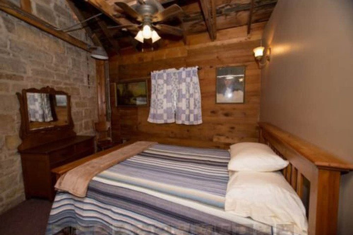 Stone Mill Hotel & Suites - thumb 3