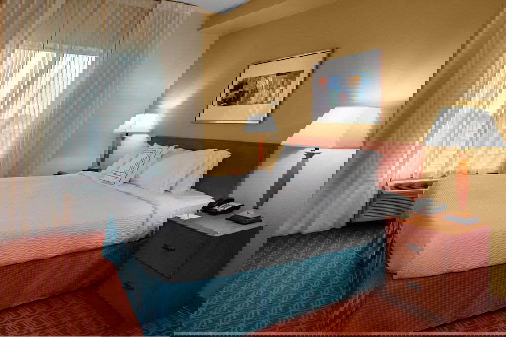 Fairfield Inn And Suites By Marriott Atlanta McDonough - thumb 2