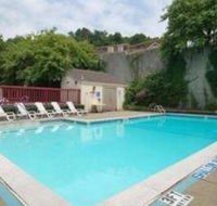 Quality Suites - Accommodation Dallas