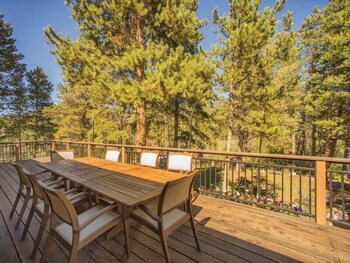 Lazy K Mountain Home 5 Bedroom Holiday Home By Key To The Rockies - thumb 6