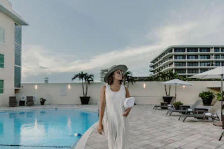 The Ambassador Hotel - thumb 3