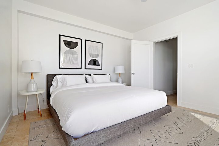 The Ambassador Hotel - thumb 5