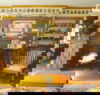 Old Iron Inn Bed and Breakfast - Accommodation Dallas