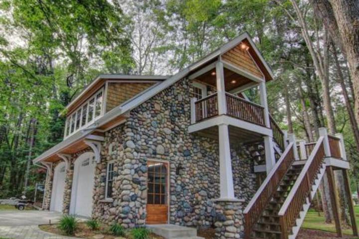 Beautiful House On West Twin Lake - thumb 6