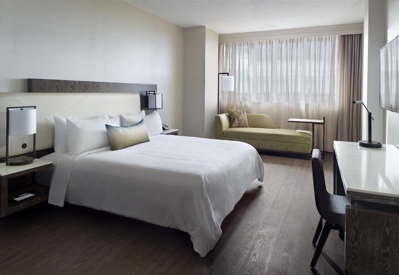Atlanta Airport Marriott - thumb 9