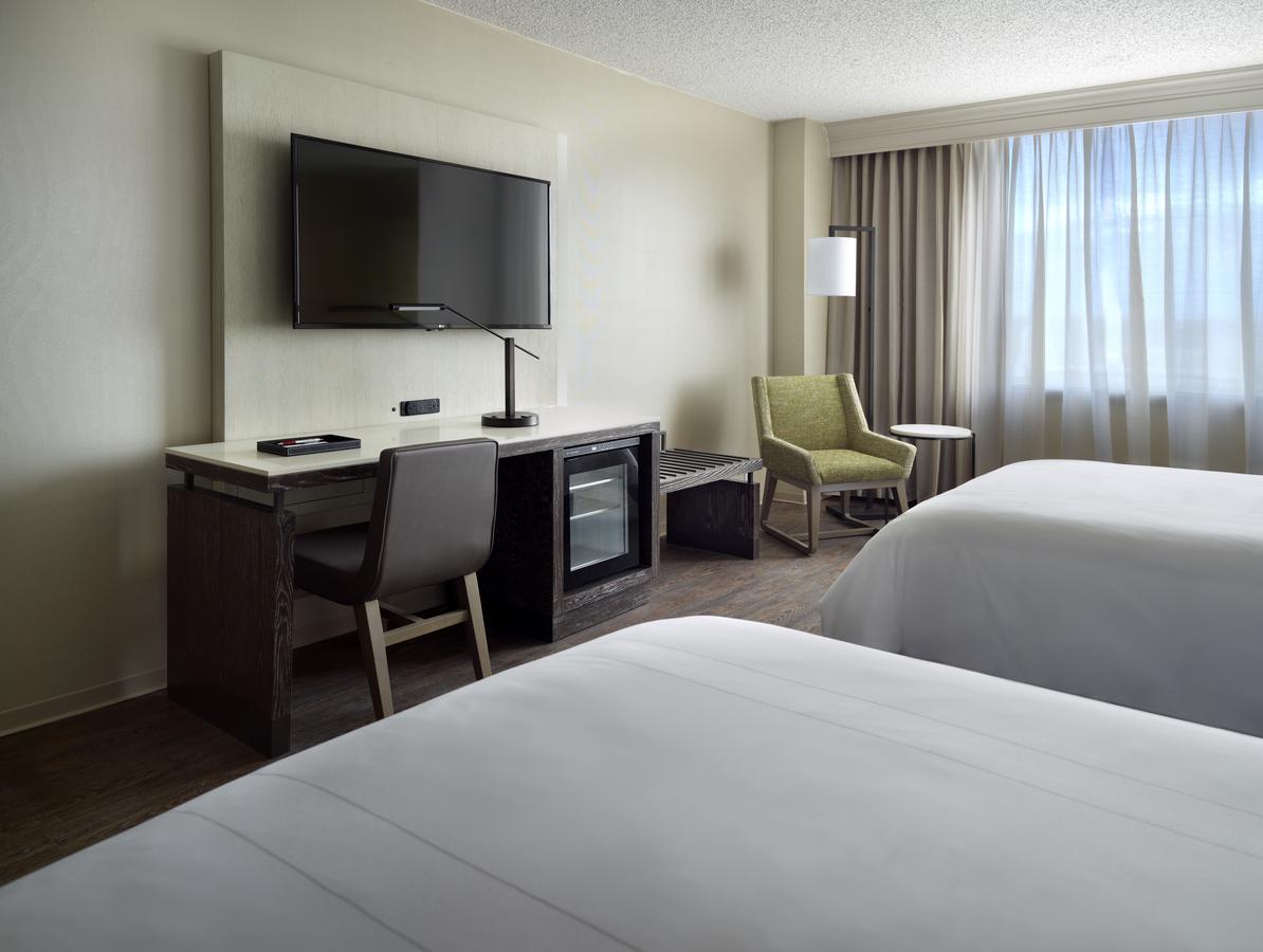 Atlanta Airport Marriott - thumb 8