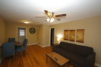 1274 Woodland ave Accommodation Dallas