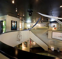 Unique Art Gallery Theater Home - Accommodation Dallas