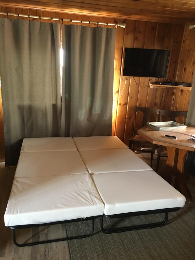 Lava Hideout Cabins - thumb 2