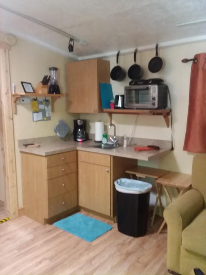 Lava Hideout Cabins - thumb 16