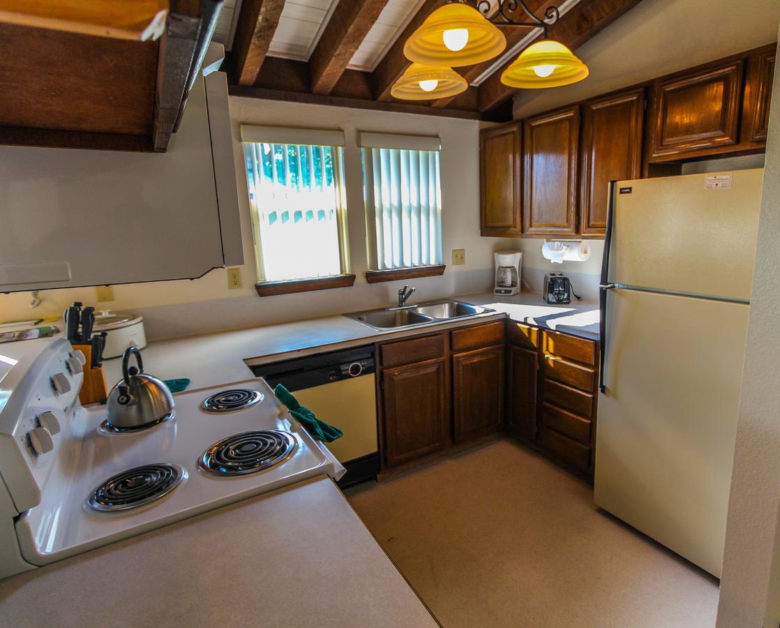 Timbers At Island Park - thumb 13