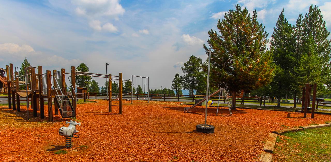 Timbers At Island Park - thumb 9